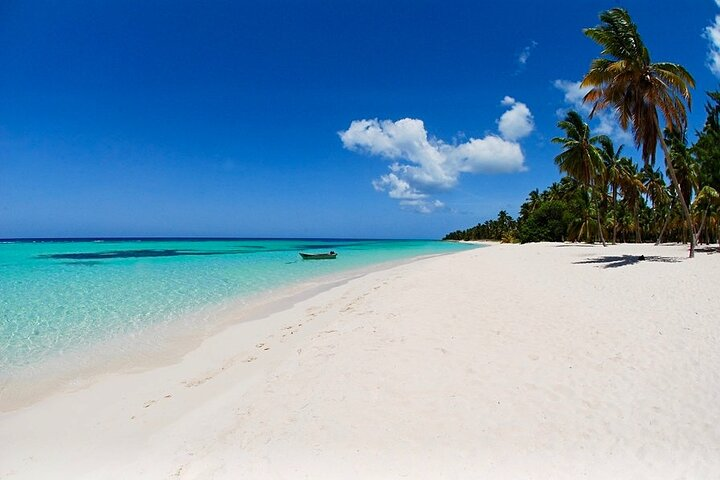 Experience the crystal-clear waters and natural beauty of the Caribbean.